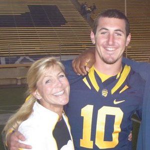 Meet your Posher, Holly